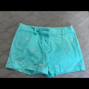 Kids vineyard vines shorts size 14